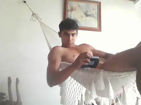 Snapshot of DavidSextim chatting on August 2026 08:23:01 PM DavidSextim online show from August 2026 08:23:01 PM