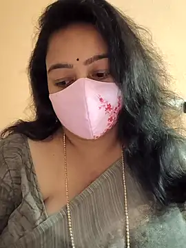 neelu-hoty online show from February 2025 02:37:01 PM