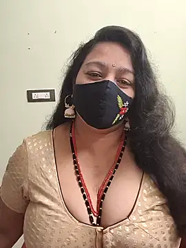 neelu-hoty online show from October 2025 12:15:02 PM