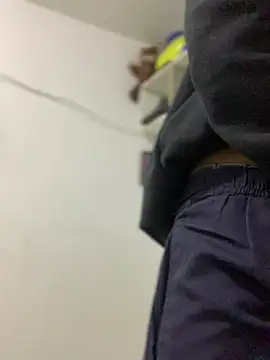 Snapshot of 27powercm chatting on January 2025 03:58:02 AM 27powercm online show from January 2025 03:58:02 AM