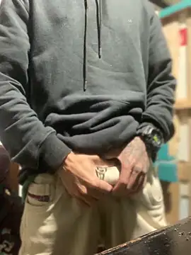 Snapshot of 27powercm chatting on February 2025 05:03:02 AM 27powercm online show from February 2025 05:03:02 AM