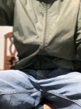 Snapshot of 27powercm chatting on February 2025 03:40:01 AM 27powercm online show from February 2025 03:40:01 AM