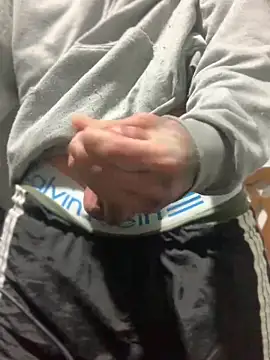 Snapshot of 27powercm chatting on March 2025 04:13:01 AM 27powercm online show from March 2025 04:13:01 AM