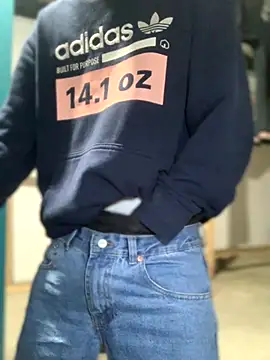 Snapshot of 27powercm chatting on October 2025 05:07:02 AM 27powercm online show from October 2025 05:07:02 AM