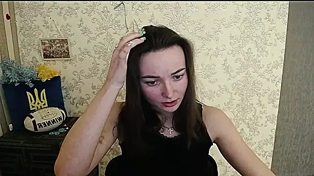  Barbie Kiss  online show from January 2025 09:28:02 AM