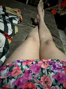 heena13 online show from November 2025 11:43:02 AM