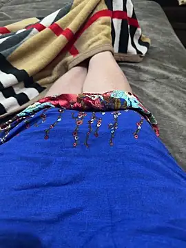 heena13 online show from November 2025 06:13:01 AM