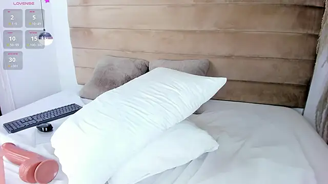 IsabellaJonns online show from December 2024 07:16:02 AM