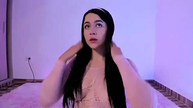 CoralineKam1 online show from January 2025 04:33:01 PM