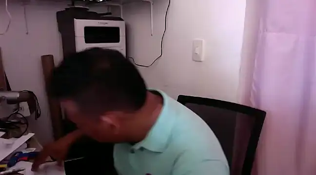 Snapshot of siatodo02 chatting on December 2024 12:44:02 PM siatodo02 online show from December 2024 12:44:02 PM