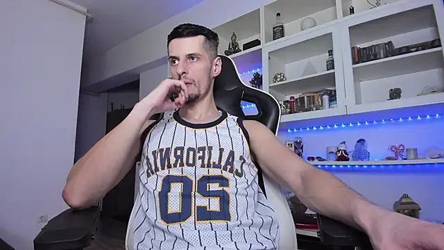 ToddClaytonn online show from February 2025 11:13:02 PM