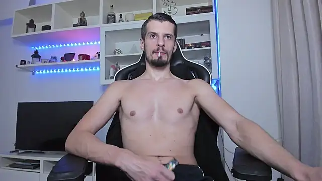 ToddClaytonn online show from September 2025 10:10:01 PM