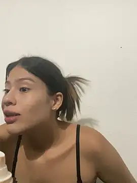 Sofia  cute3 online show from February 2025 03:45:02 AM