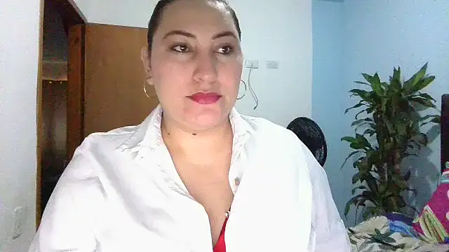 catalina boobs online show from February 2026 04:26:01 PM