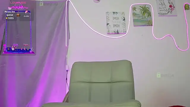 Snapshot of sophie_sweet001 chatting on February 2026 12:55:01 AM sophie sweet001 online show from February 2026 12:55:01 AM