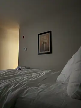 Snapshot of PeytonJohnn chatting on September 2025 07:39:01 PM PeytonJohnn online show from September 2025 07:39:01 PM