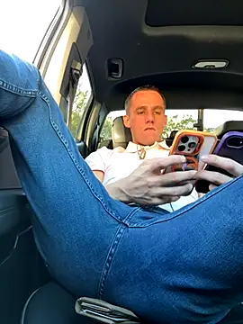 Snapshot of PeytonJohnn chatting on October 2025 08:59:01 PM PeytonJohnn online show from October 2025 08:59:01 PM