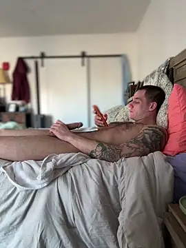 Snapshot of PeytonJohnn chatting on November 2025 05:06:01 PM PeytonJohnn online show from November 2025 05:06:01 PM