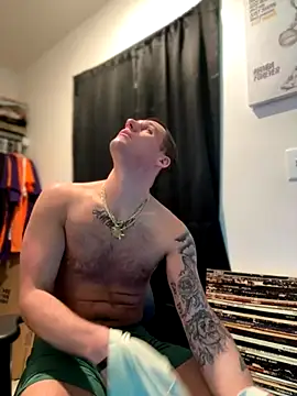 Snapshot of PeytonJohnn chatting on November 2025 10:53:02 PM PeytonJohnn online show from November 2025 10:53:02 PM