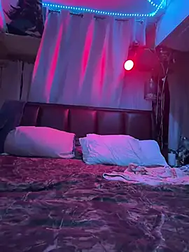 Snapshot of PeytonJohnn chatting on February 2026 05:01:02 AM PeytonJohnn online show from February 2026 05:01:02 AM