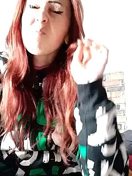 Snapshot of kriszy_baby chatting on December 2025 08:42:02 AM kriszy baby online show from December 2025 08:42:02 AM