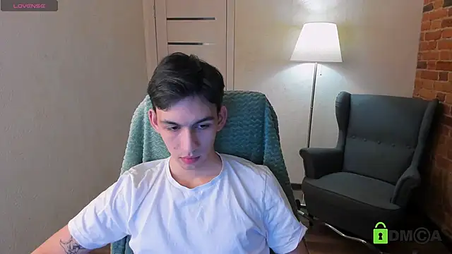 Ul Tima online show from December 2024 08:42:01 PM