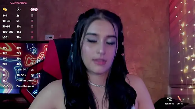 Charlotte greys online show from February 2025 05:19:01 AM