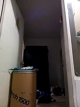 Snapshot of briyinabloom_ chatting on February 2025 02:58:01 AM briyinabloom online show from February 2025 02:58:01 AM