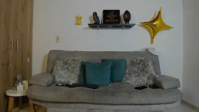 Snapshot of julian_wallace chatting on September 2025 02:10:01 PM julian wallace online show from September 2025 02:10:01 PM