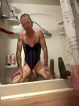 Snapshot of bentoverblonde chatting on September 2025 11:38:01 PM bentoverblonde online show from September 2025 11:38:01 PM