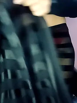 L ucy1 online show from November 2025 06:32:01 PM