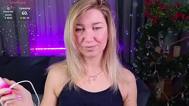 MilaBott online show from January 2025 07:42:01 AM