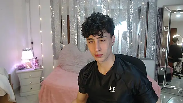 gojo satoru 18 online show from January 2025 06:08:02 PM