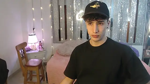 gojo satoru 18 online show from January 2025 04:23:01 PM