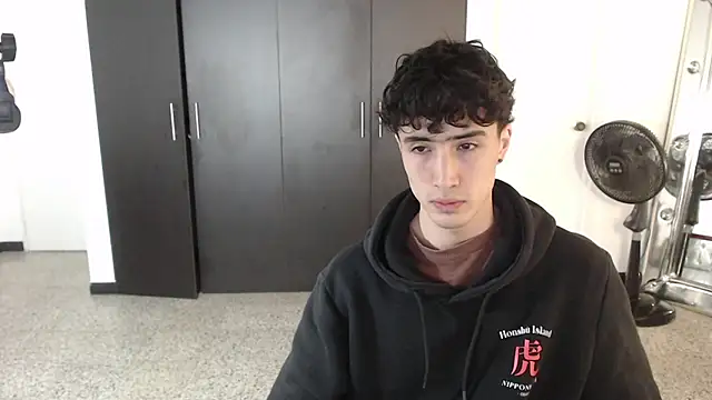 gojo satoru 18 online show from March 2025 11:49:02 AM