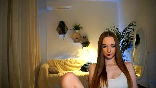 petitegonwiild online show from January 2025 06:02:02 PM