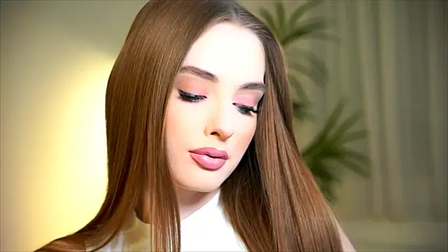 petitegonwiild online show from October 2025 10:40:02 PM