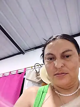 Snapshot of Horny-Mommy-Dirty chatting on April 2026 02:15:02 AM Horny-Mommy-Dirty online show from April 2026 02:15:02 AM