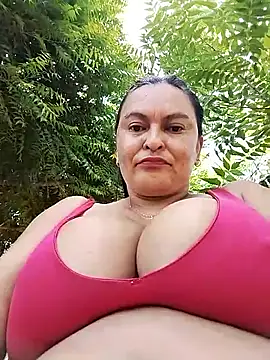 Snapshot of Horny-Mommy-Dirty chatting on May 2026 02:46:01 PM Horny-Mommy-Dirty online show from May 2026 02:46:01 PM