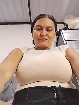 Snapshot of Horny-Mommy-Dirty chatting on May 2026 11:48:02 AM Horny-Mommy-Dirty online show from May 2026 11:48:02 AM