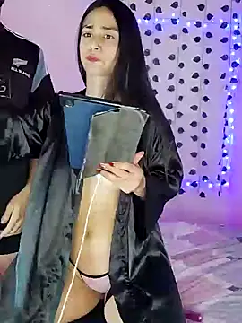 hotlatin92 online show from December 2024 01:17:01 AM