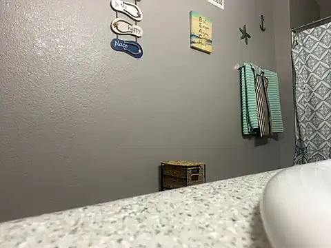 Snapshot of wynterheat chatting on December 2024 03:00:02 AM wynterheat online show from December 2024 03:00:02 AM