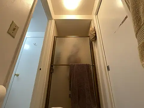 Snapshot of wynterheat chatting on January 2025 10:31:01 PM wynterheat online show from January 2025 10:31:01 PM