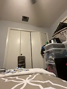 Snapshot of wynterheat chatting on January 2025 05:03:01 AM wynterheat online show from January 2025 05:03:01 AM