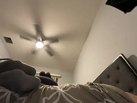 Snapshot of wynterheat chatting on January 2025 07:03:01 AM wynterheat online show from January 2025 07:03:01 AM