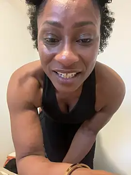 Snapshot of wynterheat chatting on January 2025 03:04:01 PM wynterheat online show from January 2025 03:04:01 PM