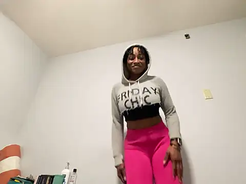 Snapshot of wynterheat chatting on February 2025 09:46:01 AM wynterheat online show from February 2025 09:46:01 AM