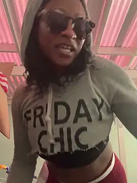 Snapshot of wynterheat chatting on February 2025 12:08:02 AM wynterheat online show from February 2025 12:08:02 AM