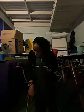 Snapshot of wynterheat chatting on February 2025 04:41:02 AM wynterheat online show from February 2025 04:41:02 AM