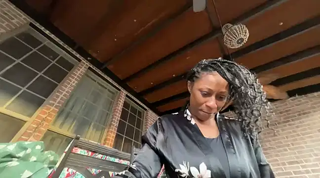 Snapshot of wynterheat chatting on March 2025 12:05:02 AM wynterheat online show from March 2025 12:05:02 AM